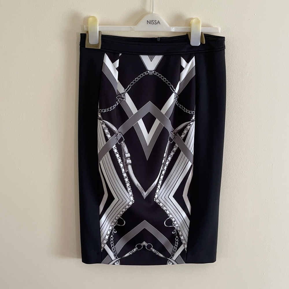 Nissa Black Skirt Size US 10